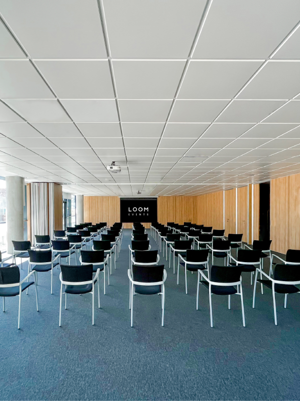 la sala principal de vía norte es un espacio de eventos en madrid